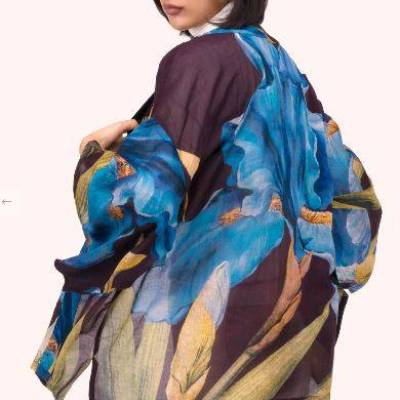 Iris Short Kimono Back.JPG
