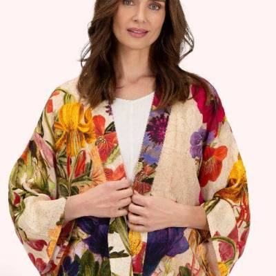 Kimono Cream Posy Front.JPG