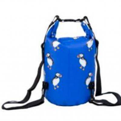 puffin 15ltr dry bag.with straps.JPG
