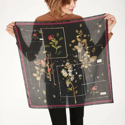 WWG5128-BLACK--Elsie-Print-Tencel-Scarf-In-A-Gift-Box--1.jpg